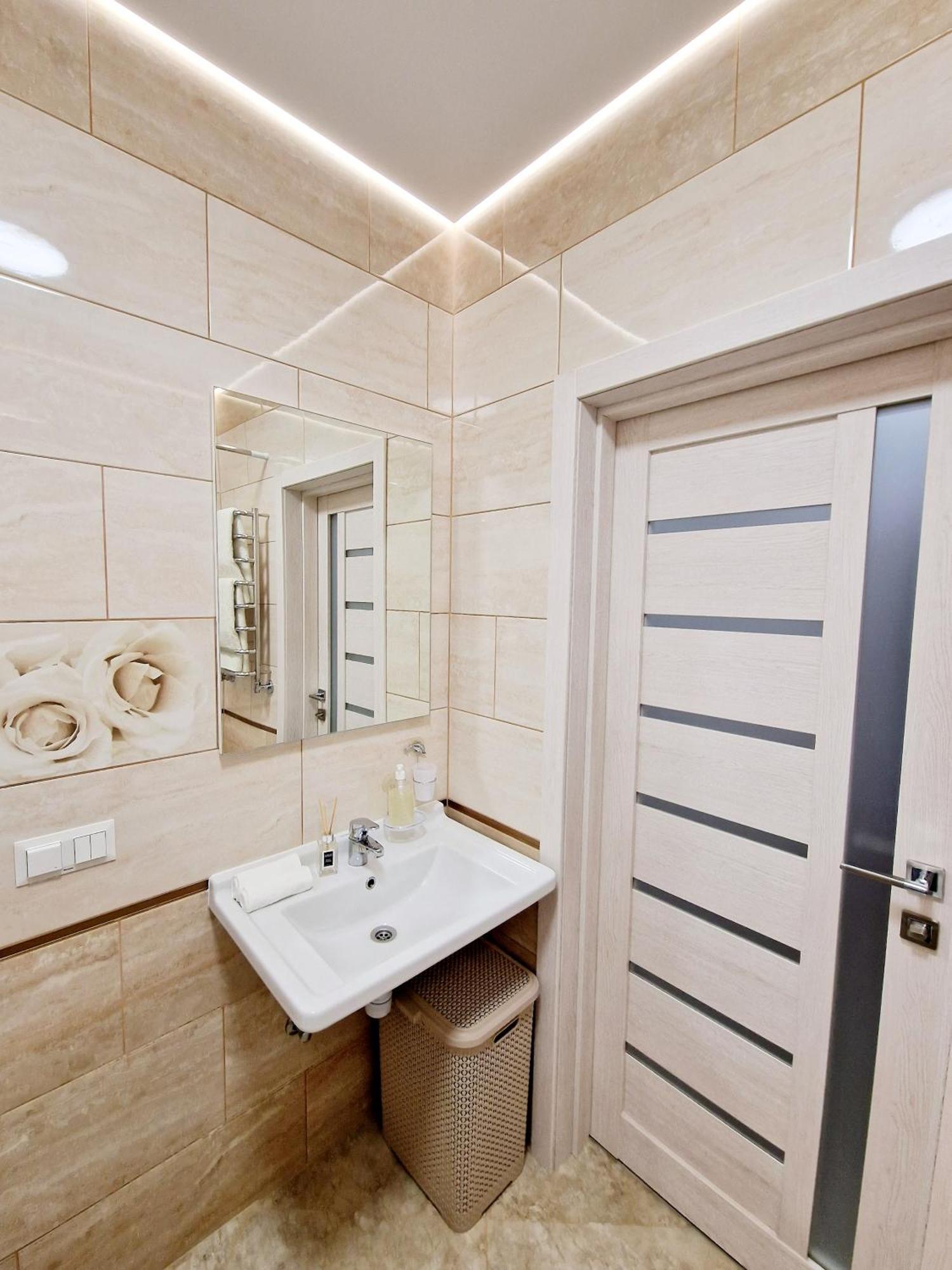 Apartament On Chornovola, 40 Жк "Варварівка" Lutsʼk Exterior foto